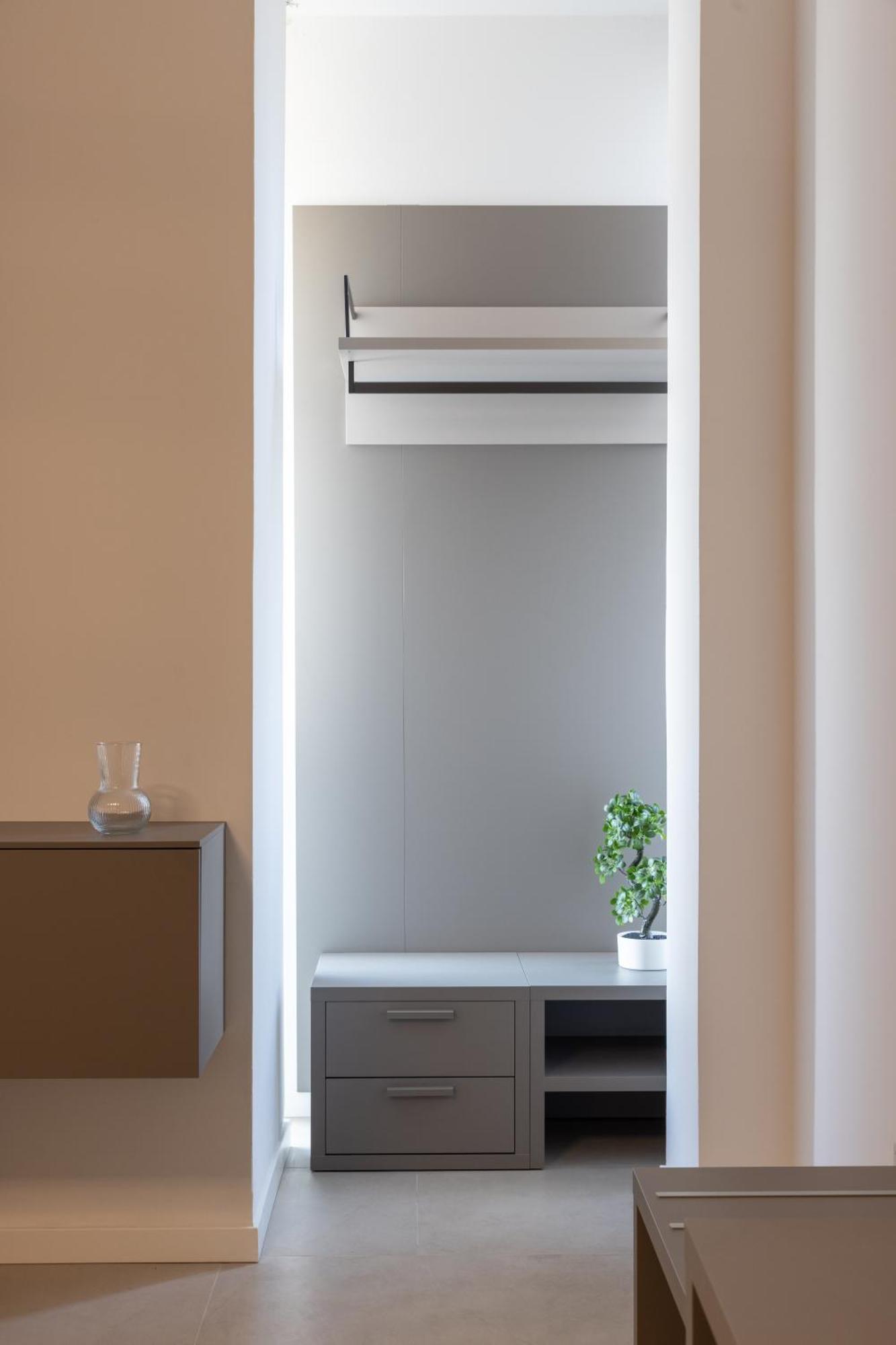 Luxury Station Suite Болонья Экстерьер фото